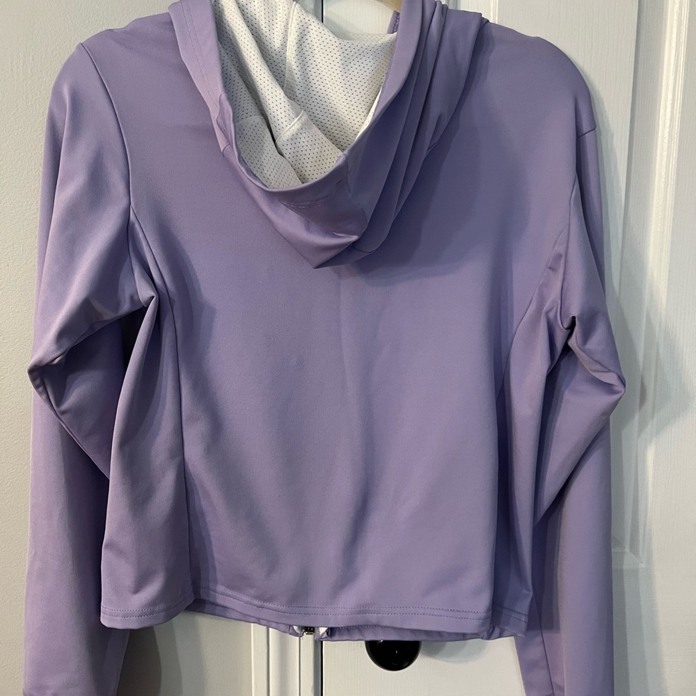 Athletic Tops View 5